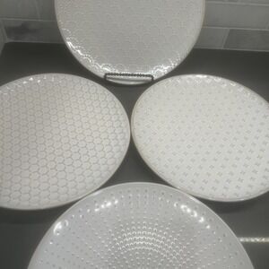 LE TAUCI Dinner Plates 10 Inch, Textured Flat Dinner Plate Set Of 4 Arctic White